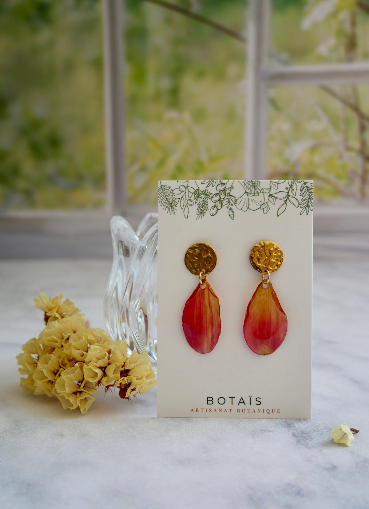 Les boucles d’oreilles fleurs