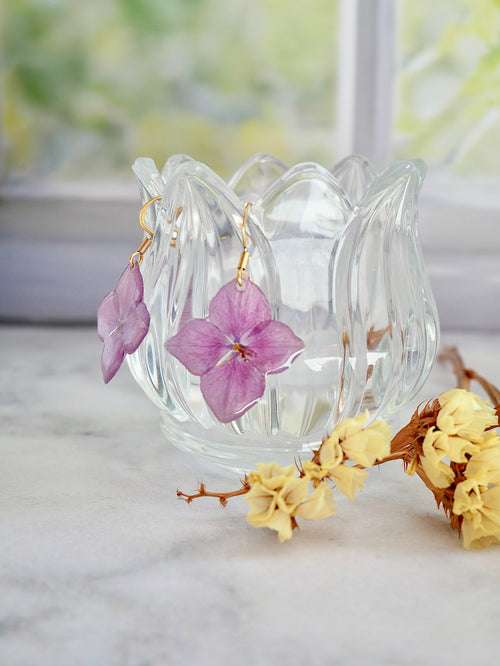 Boucles d’oreilles hortensia rose crochet