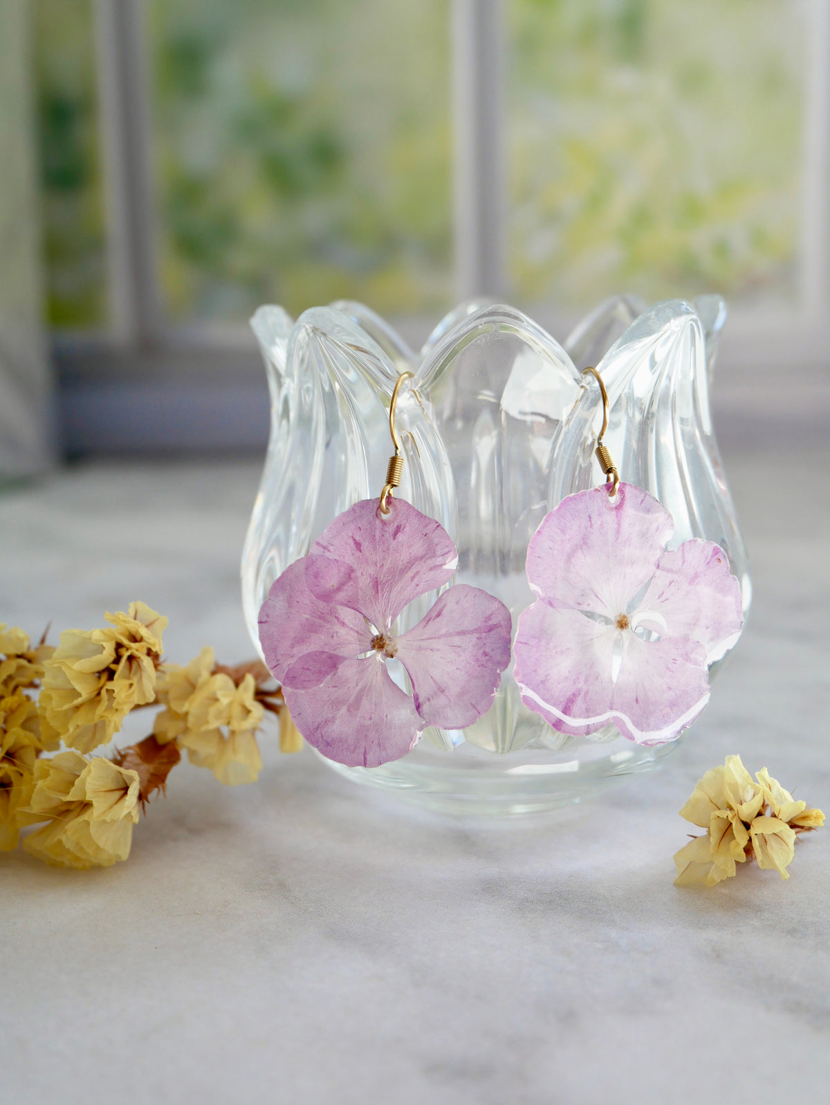 Boucles d’oreilles hortensia rose crochet