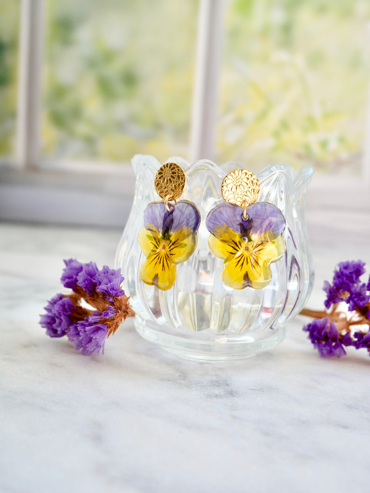 Boucles d’oreilles pensée jaune/violet fleurs