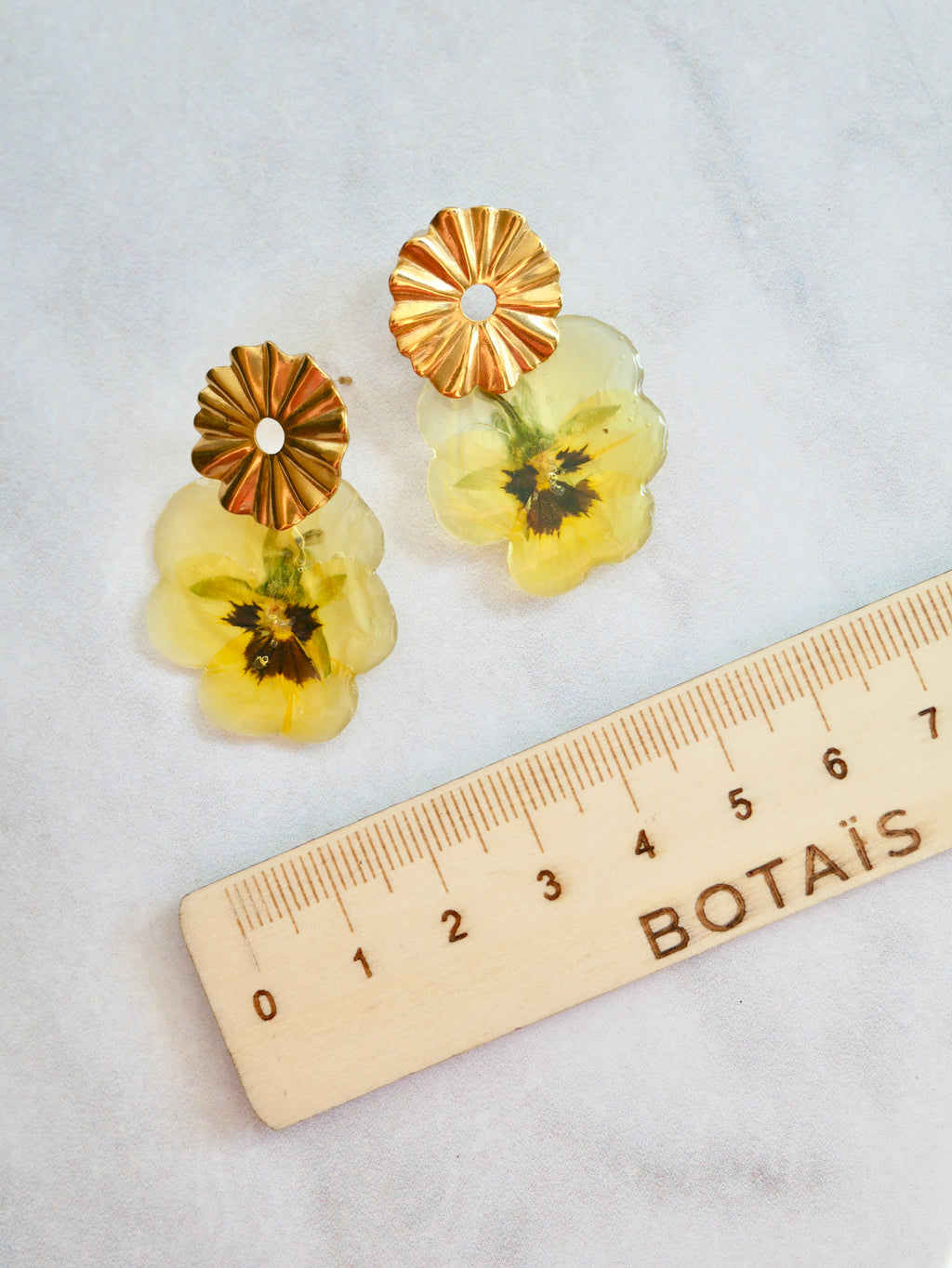 Boucles d’oreilles pensée jaune soleil