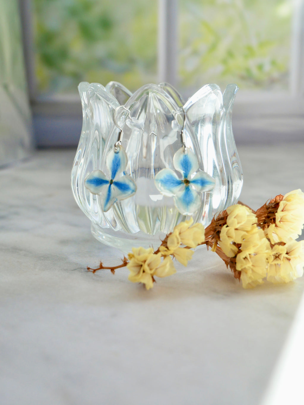 Boucles d’oreilles hortensia bicolore crochet