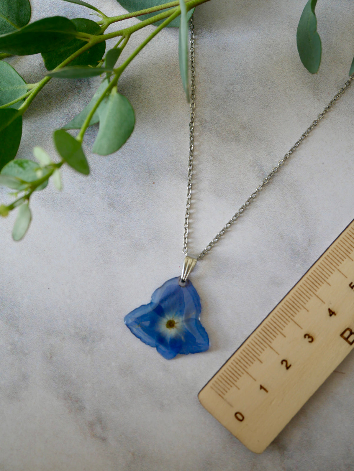 Collier hortensia bleu