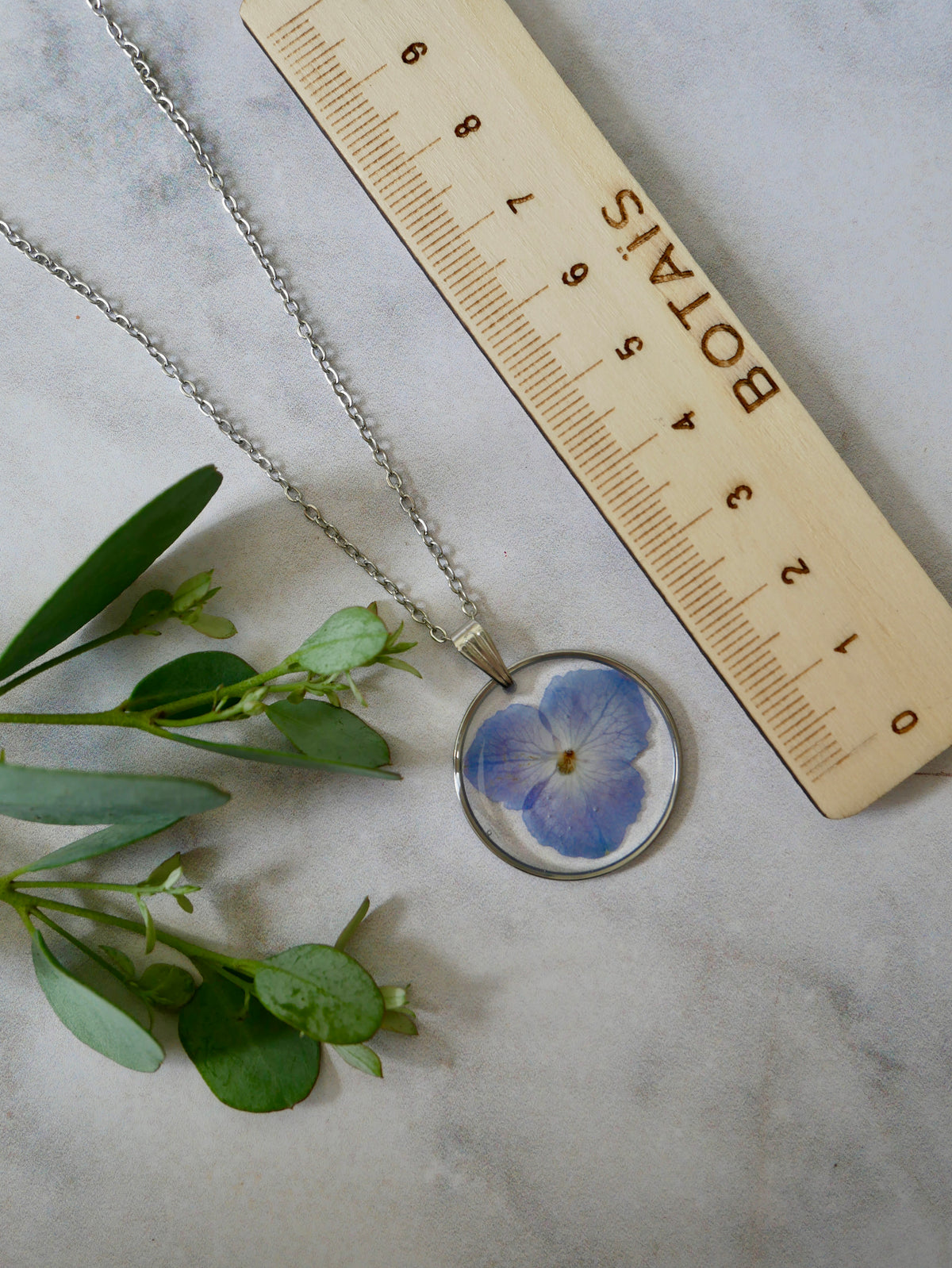 Collier hortensia cercle