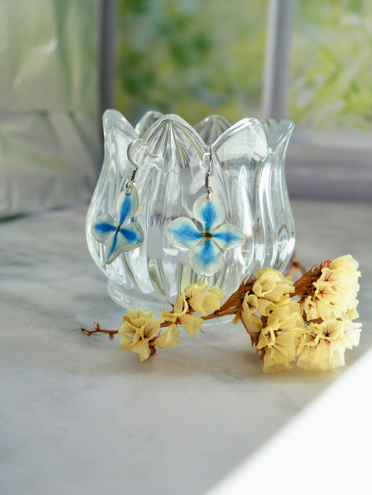 Boucles d’oreilles hortensia bicolore crochet