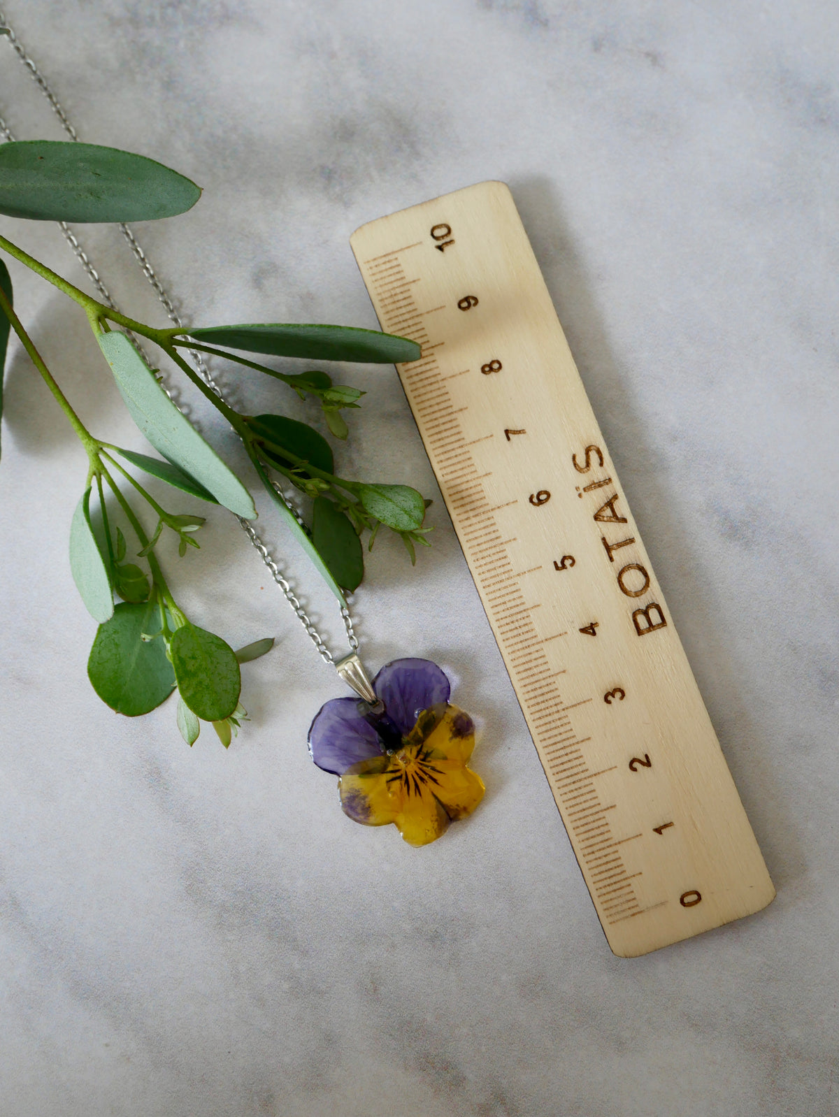 Collier pensée jaune/violet